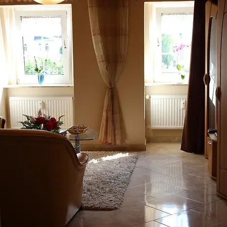 아파트 팔라티움 바트 엠스