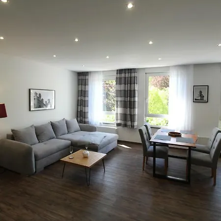 아파트 팔라티움 바트 엠스 *